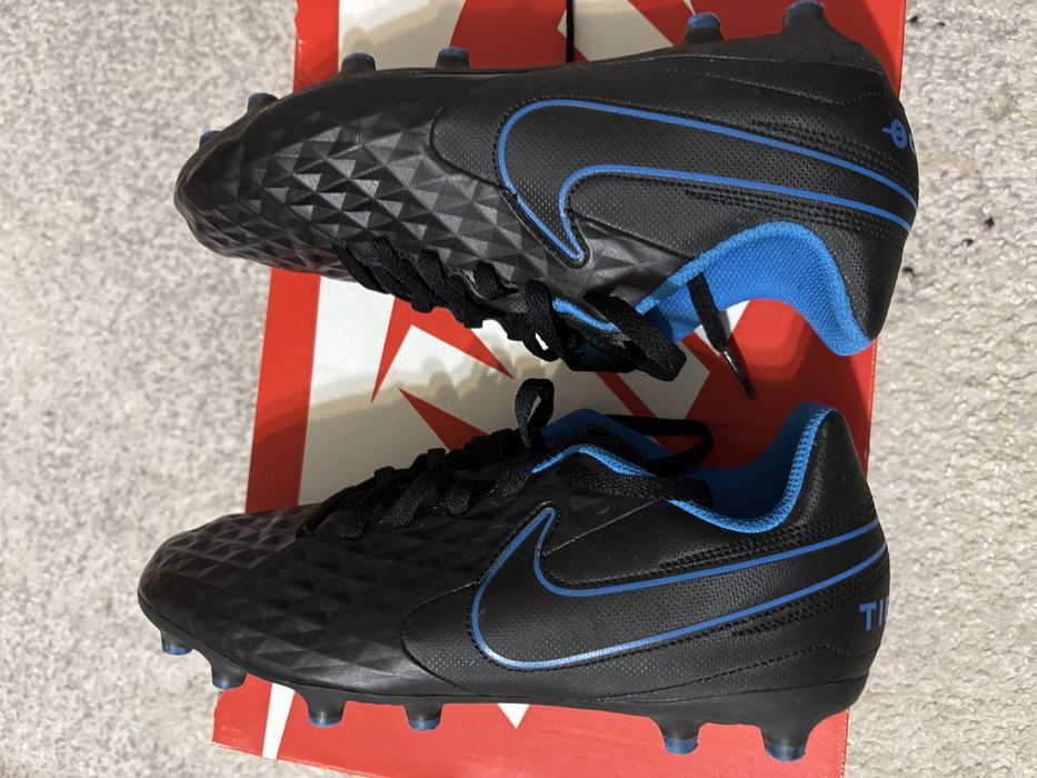 Ghete fotbal Nike Tiempo 38, 24cm, copii