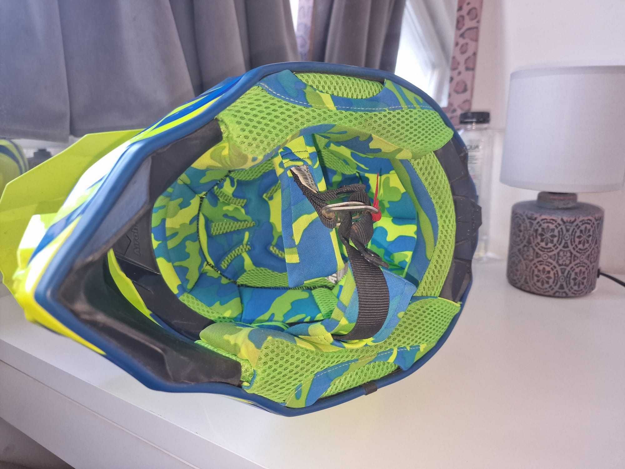 casca enduro motocros Airoh marime XL