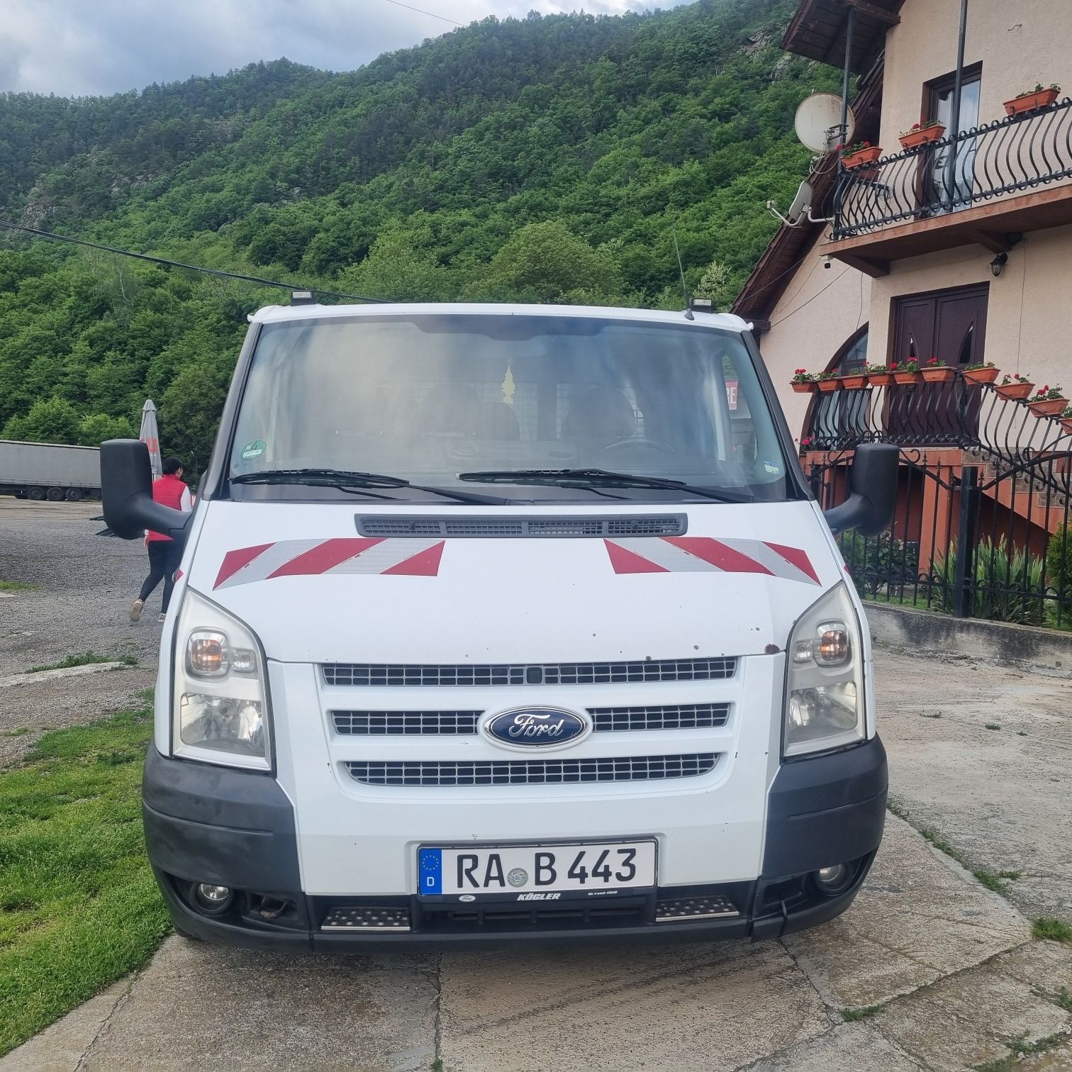 Vand ford transit 2.2 tdi 9ocuri klima webasto.6+1 trepte top.euro 5
