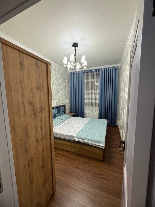 2 xonali kvartira sotiladi