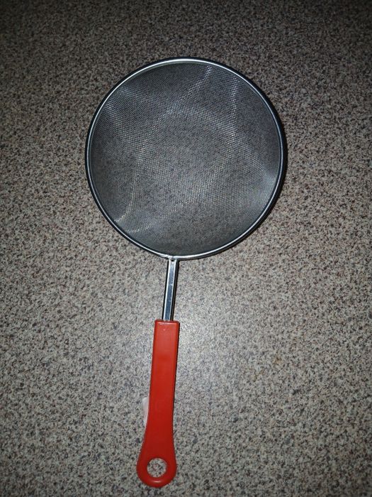 Продам! Новый. Сито красная ручка 15см