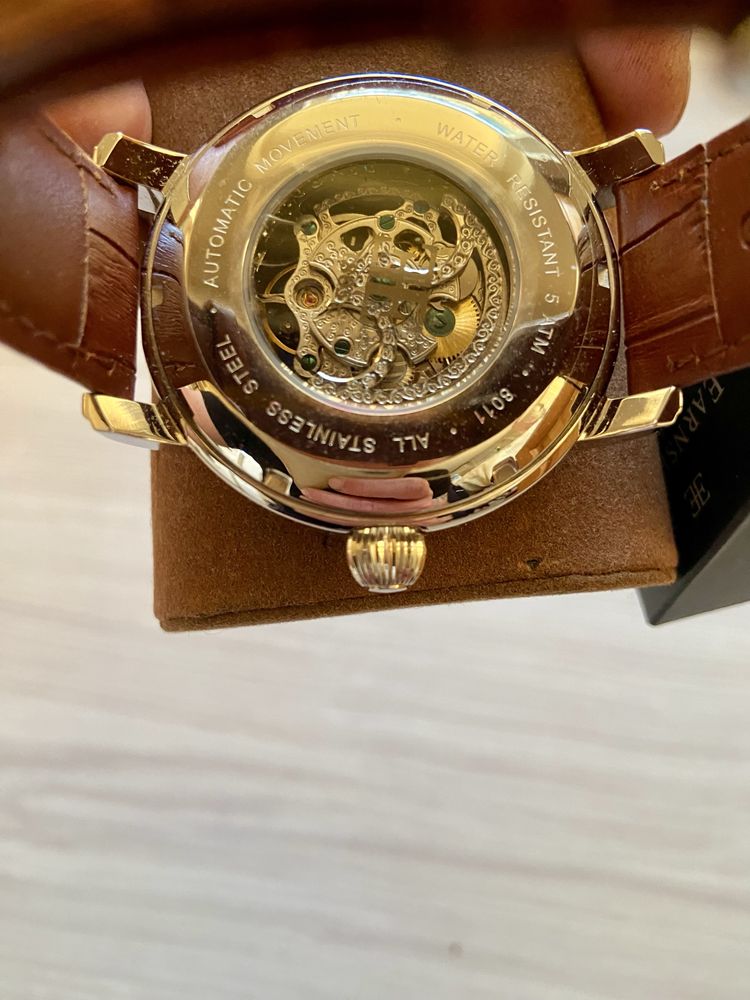 НОВ Thomas Earnshaw Longcase Automatic Gold Мъжки Часовник