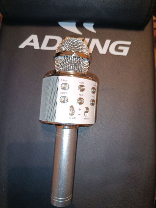 Микрофон с колонка