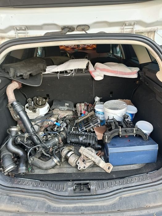 Piese / Dezmembrez Ford Focus 1.0 Ecoboost Defect