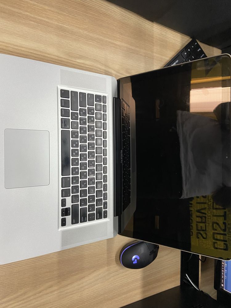 Macbook Pro 15”