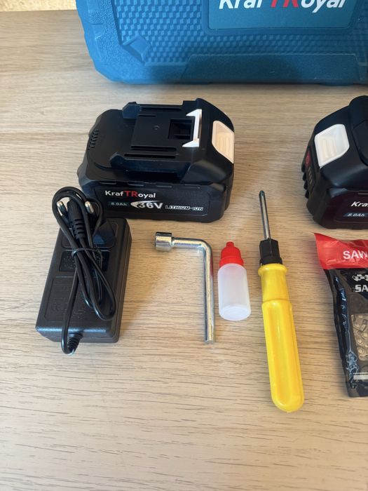 Mini drujba KraftRoyal 2 acumulatori 36V 8 Ah