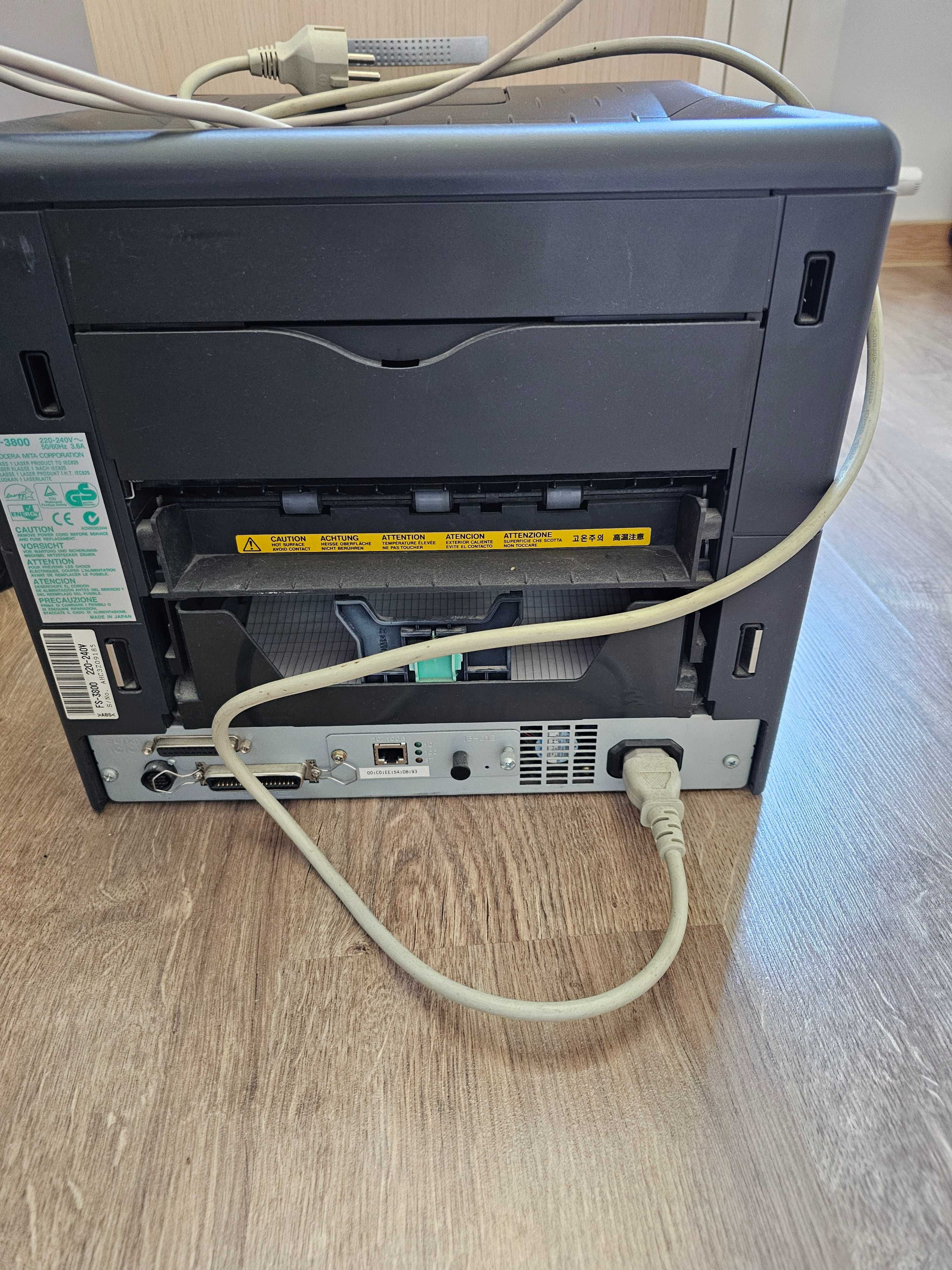 Лазерен принтер Kyocera  FS-3800