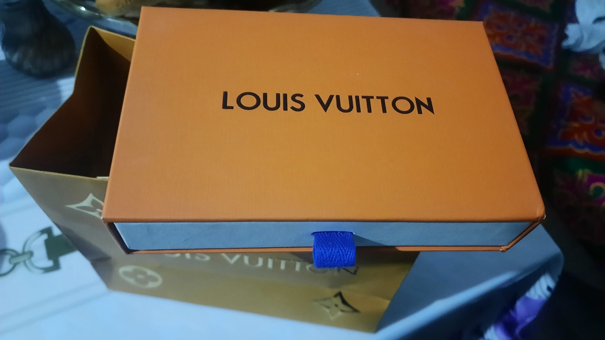 Браслет Luis Vuitton