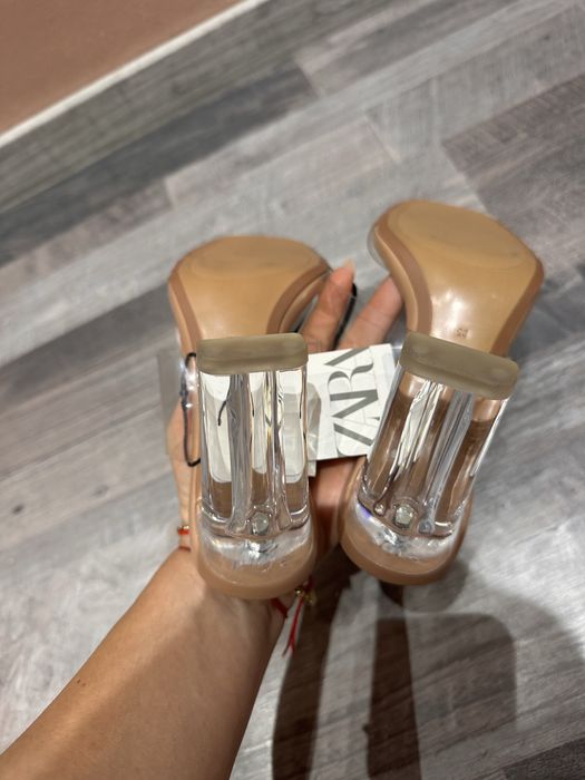 Нови чехли Zara 35 номер