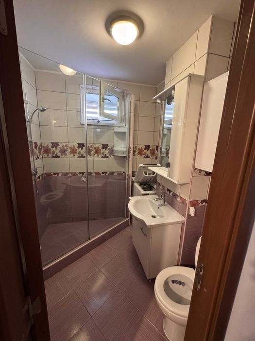 Ap 2 cam de inchiriat Str. Veseliei Sc. Nr.2/Gradinita Floare de colt