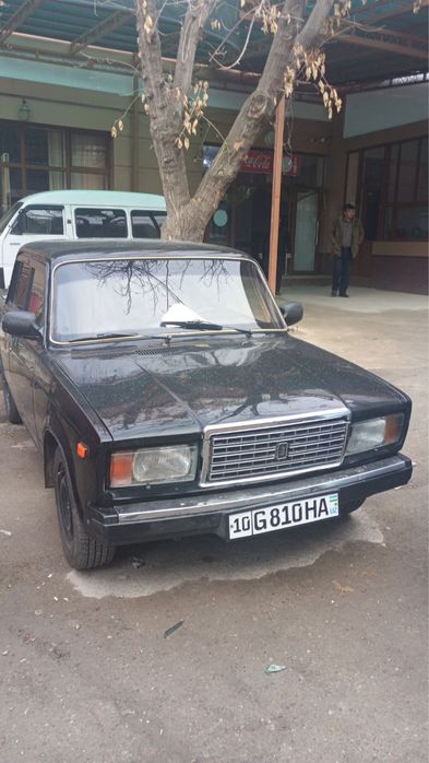 Lada 2107 yili 1984