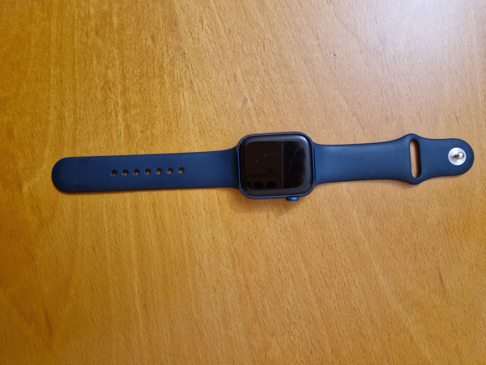 Apple watch s 7 --- 45mm