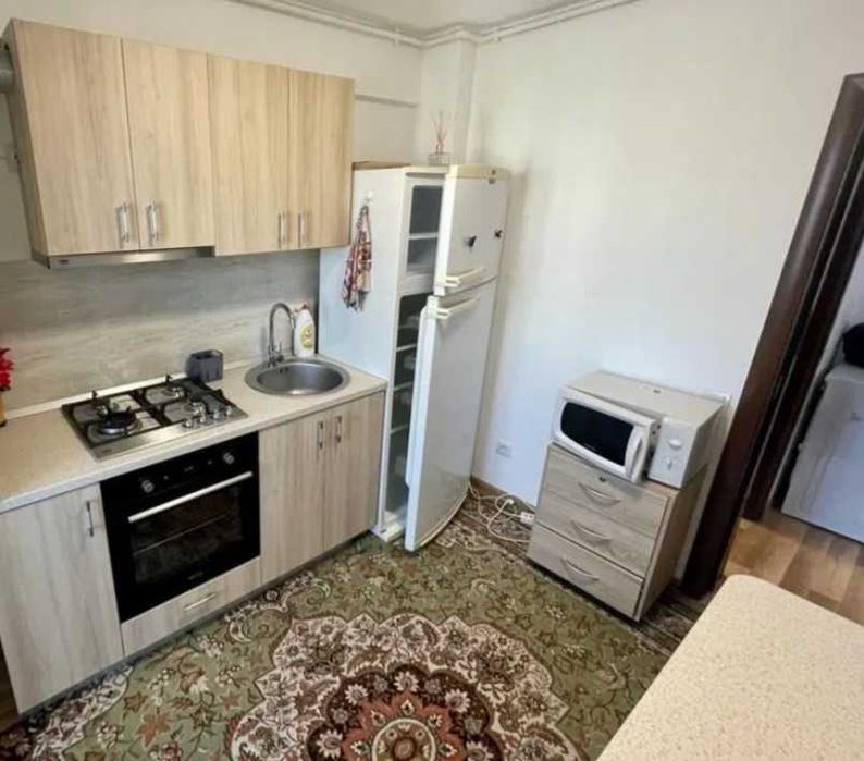 Дава се под наем Едностаен апартамент в Пловдив, Западен - 45 кв.м за 214.2 € - Снимка #2