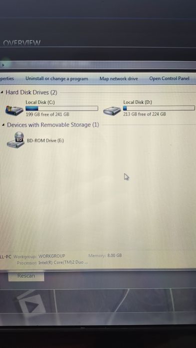 Laptop Packard Bell LJ65 de 17,3", Intel P8400, 8gb, 500gb.