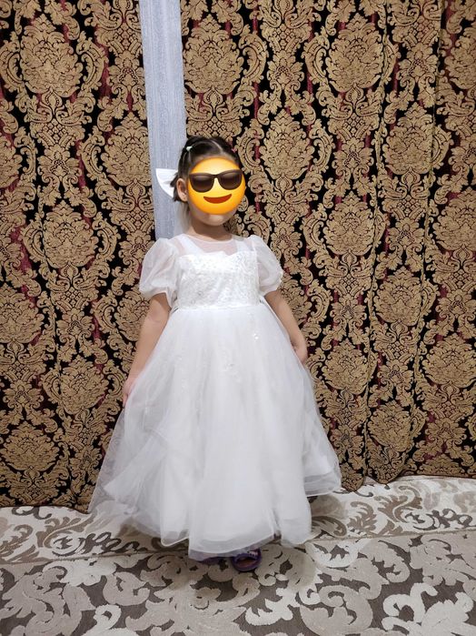 Нарядное платье для девочки