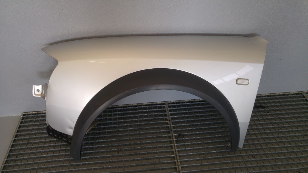 aripa stanga fata audi a6 allroad 2002