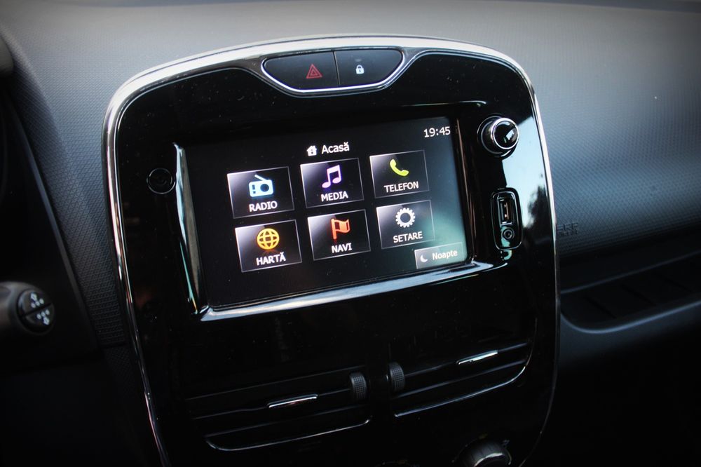 Renault Clio 4.  09 tce