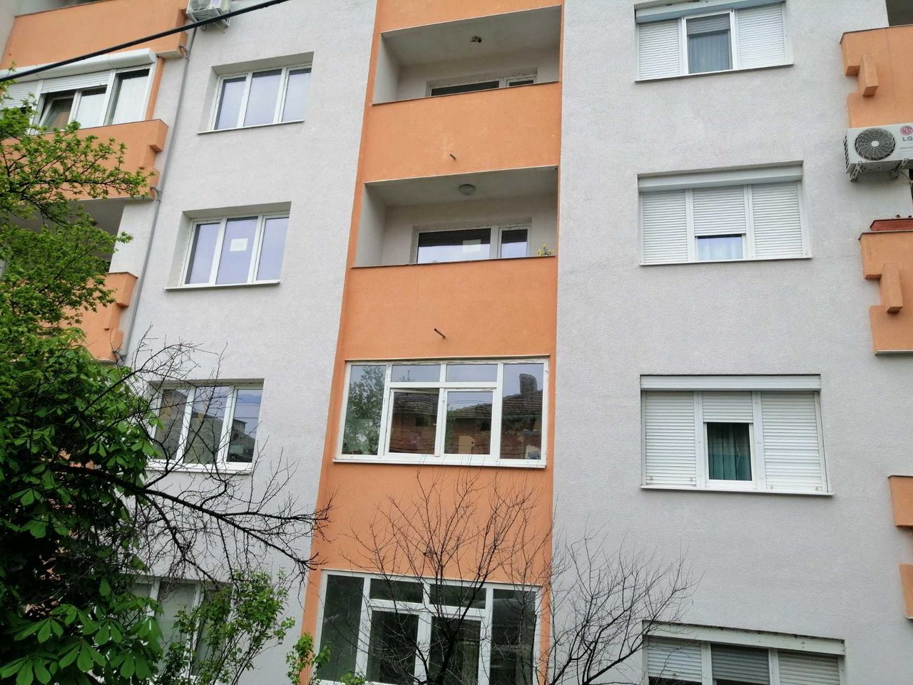 Продава се Едностаен апартамент в Петрич - 40 кв.м за 880 €/кв.м - Снимка #13