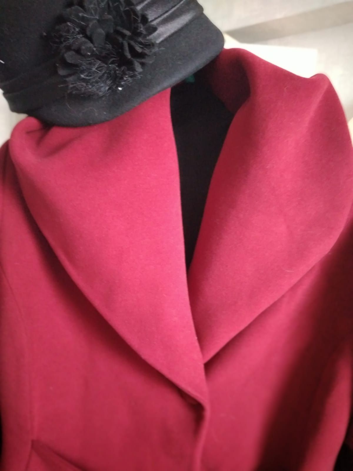 Продам турецкое кашкмировое бордовое пальто ICON с капюшоном