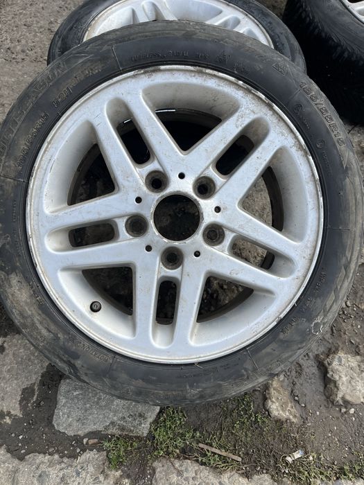 Golf 4 break 1.9 AXR 101 cp.     MAI MULTE POZE IN PRIVAT