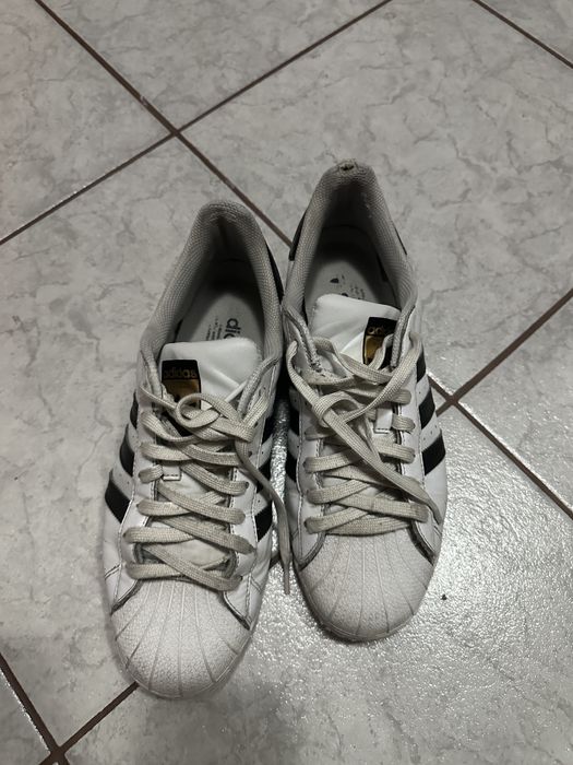 Adidas originals superstars 43 barbati piele stare foarte buna