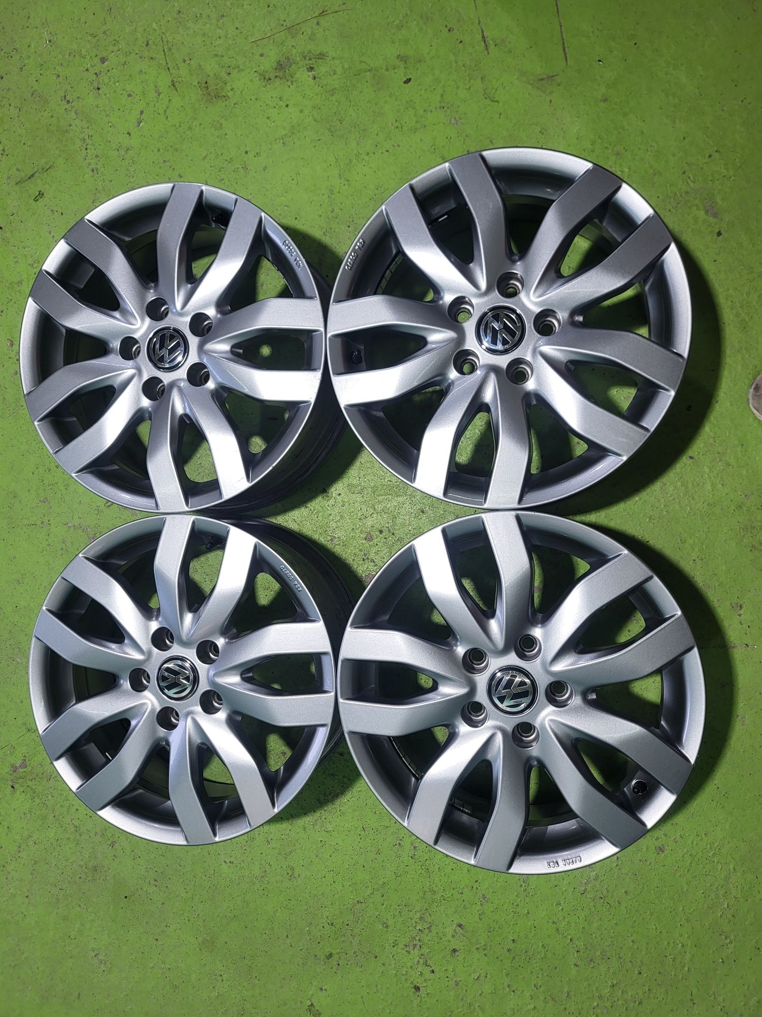 16 5x112 Vw Golf Caddy Touran Skoda Seat 5х112