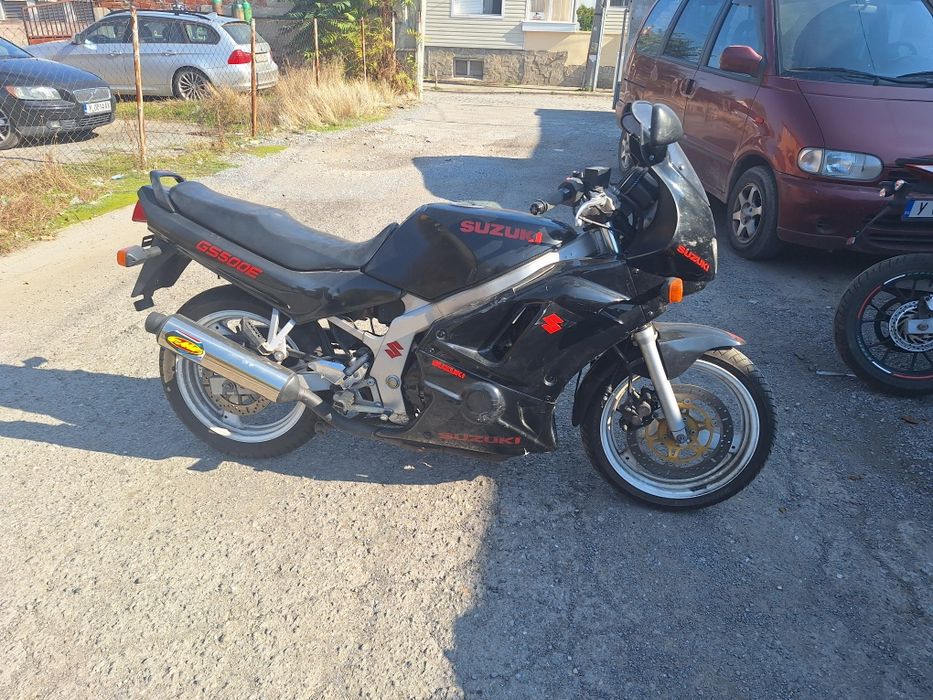 Suzuki G S 500 E