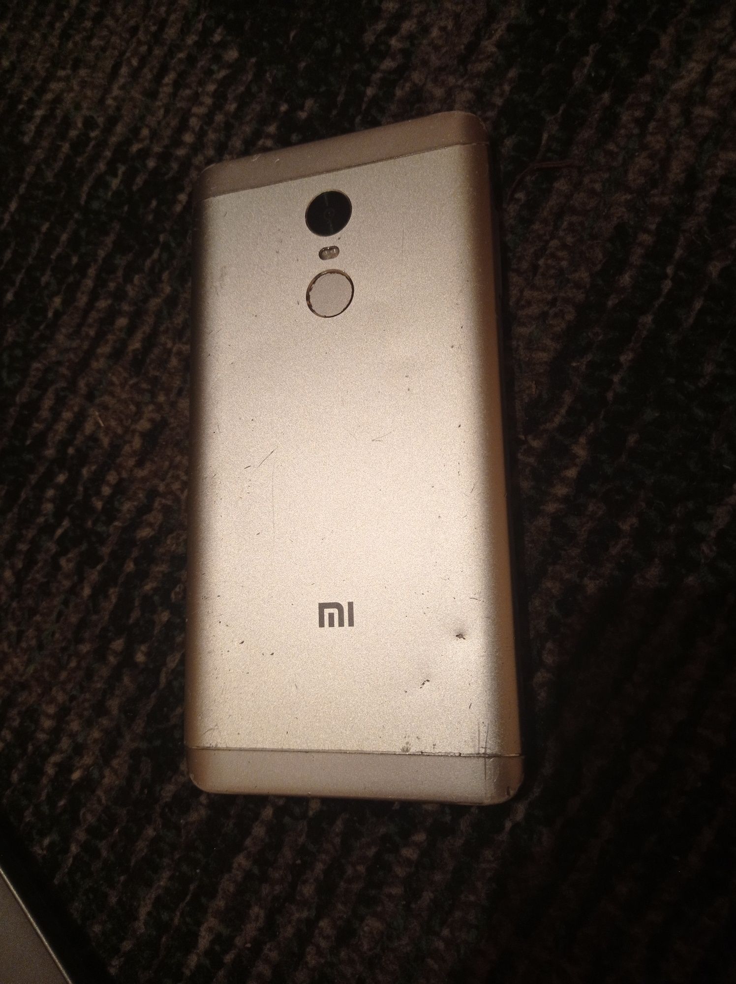 Redmi note 4 3/32gb srochna sotladi
