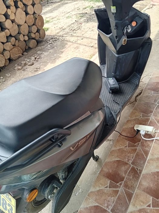 De vânzare scuter electric