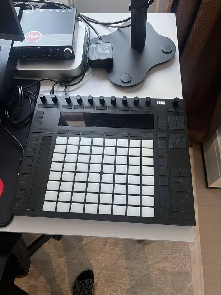 Прожам Ableton push 2