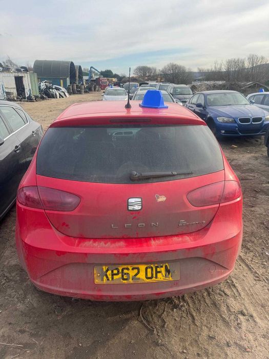 Dezmembrez Seat Leon 1.6 TDI cod motor CAY transmisie manuala