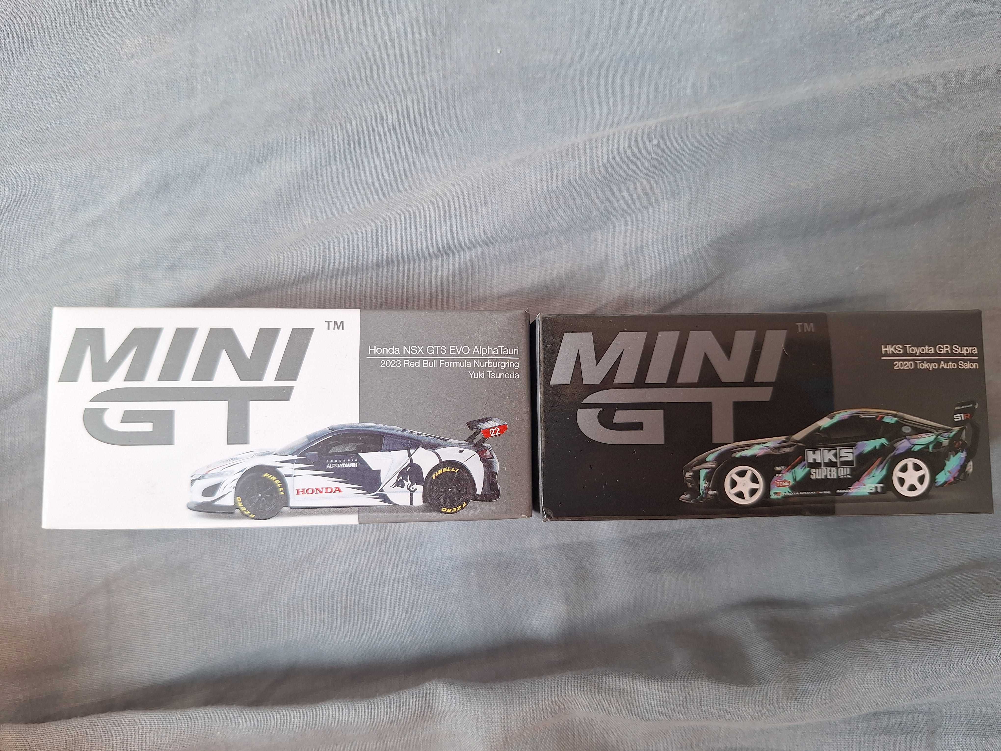 Mini gt /hot wheels