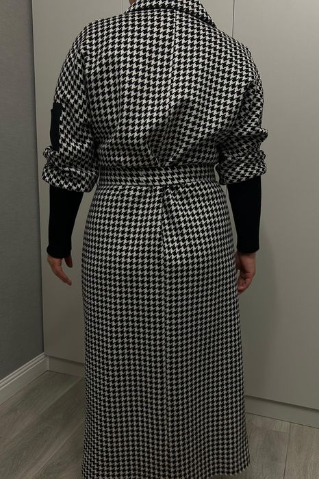 Продаю пальто оригинал