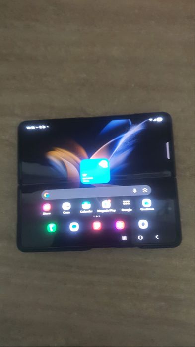 Samsung Z fold 4