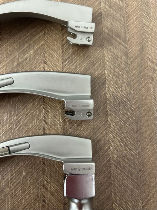 Ларингоскоп Reistrer ri-standart с директно осветяване [неупотребяван]