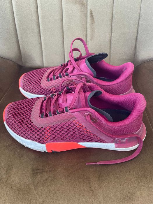 Обувки / Маратонки Under Armour Tribase reign размер / номер 40