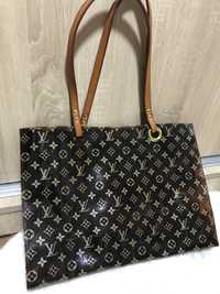 Geanta Louis Vuitton diverse