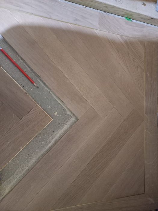 Кафель, сантехника. Электромонтажные работы подключ