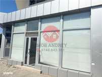 Spatiu comercial central 104 mp de închiriat – vad excelent, parcare