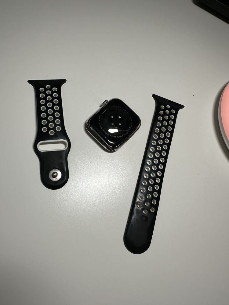 APPLE Watch Series 8, GPS + Cellular, 45mm Silver Stainless Steel Case
