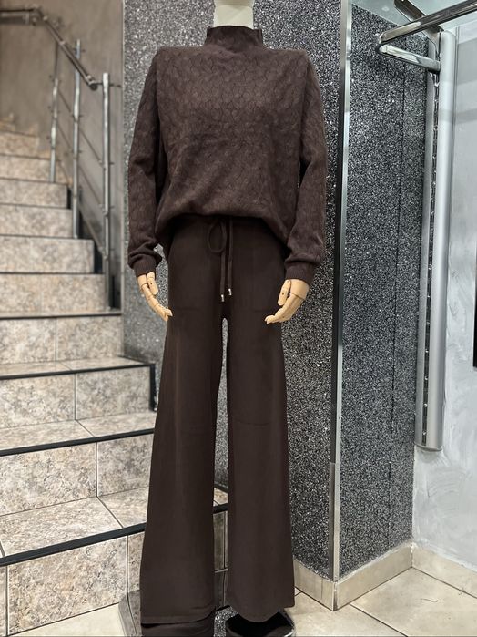 Дамски сет- панталон и блуза