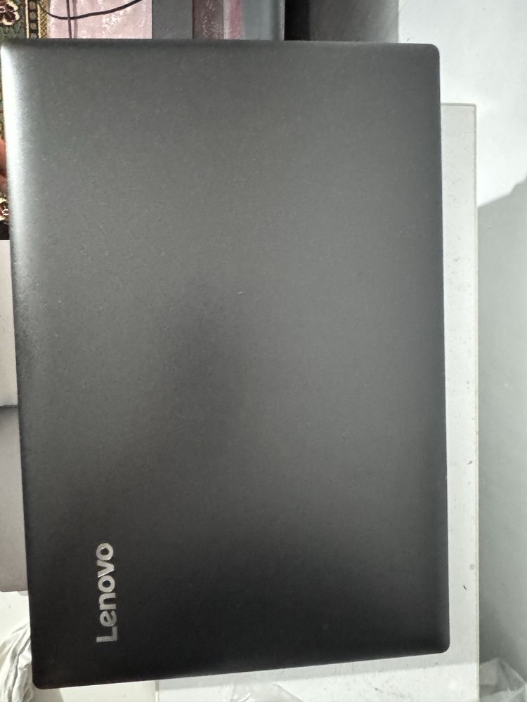 Lenovo 15.6/i3/4/128