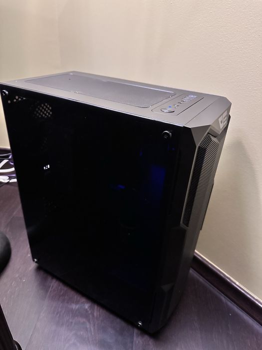 PC Gaming Ryzen 7 5700x, 32GB RAM, RX 7600