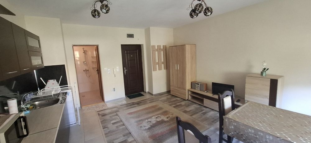 Дава се под наем Едностаен апартамент в Пловдив, Южен - 25 кв.м за 204 € - Снимка #6