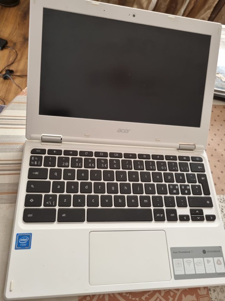 Dezmembrez Acer Chromebook 11, hdr webcam, defect