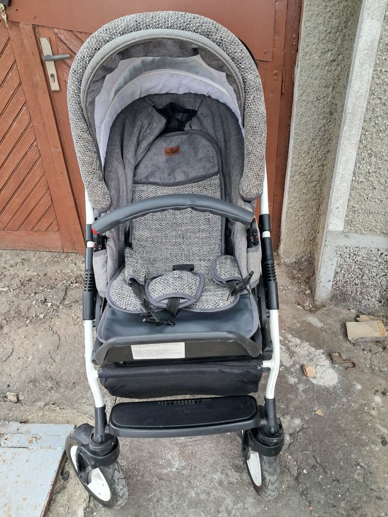 Комбинирана количка Lorelli Kara 3 в 1 сива