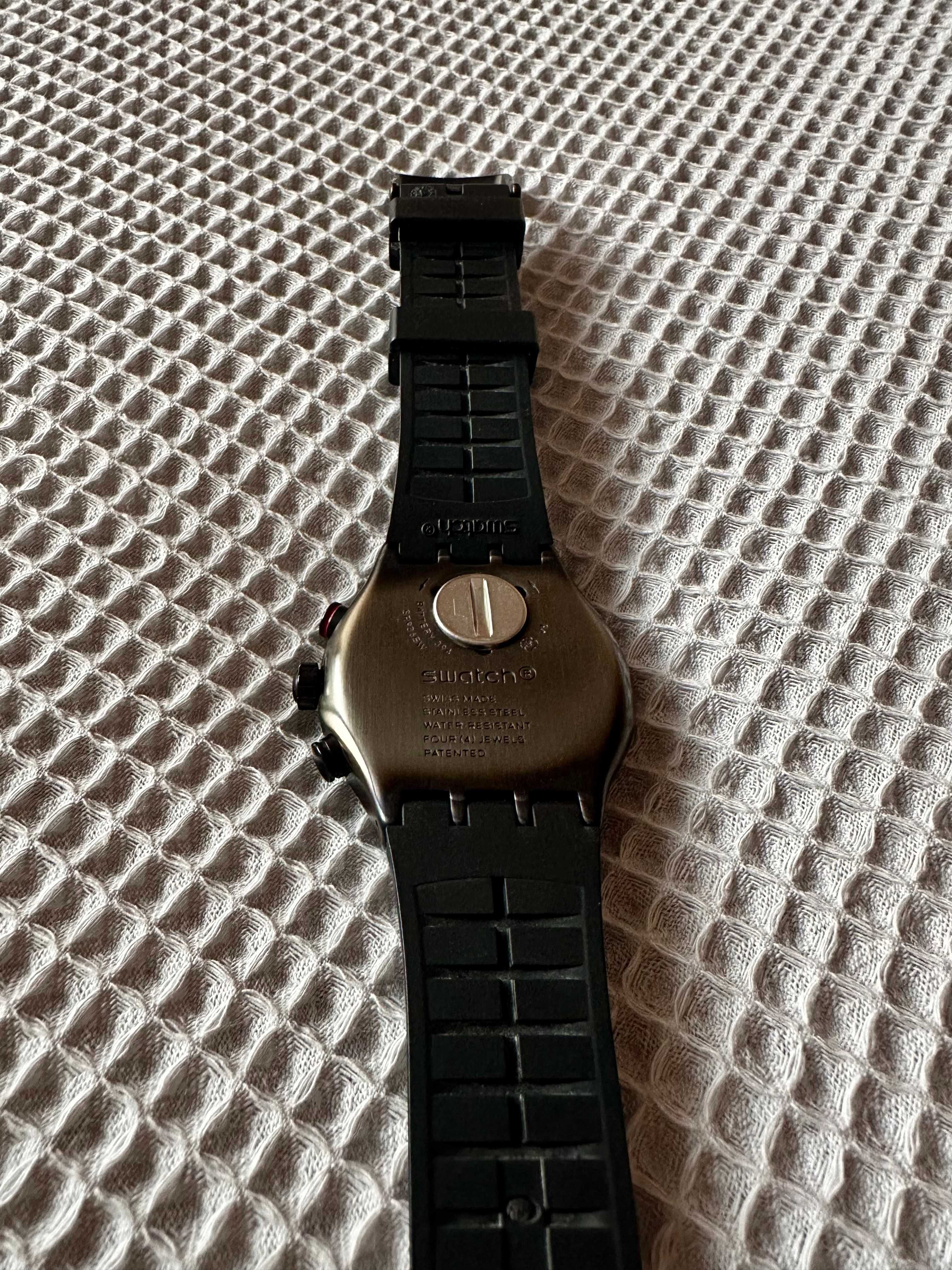 Мъжки часовник  ''Swatch Black is Back''