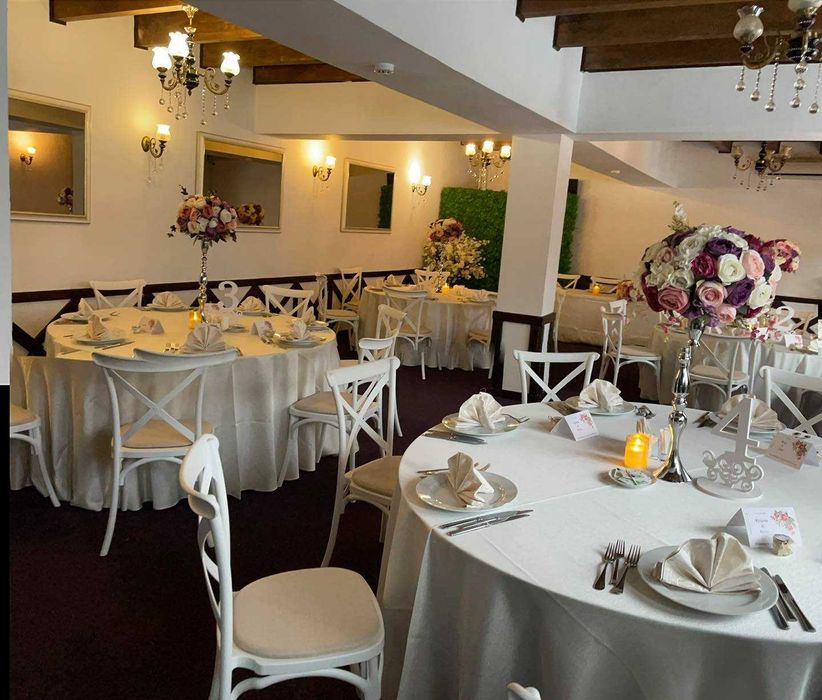 Scaune Pilgrim Crossback din polipropilena restaurant evenimente