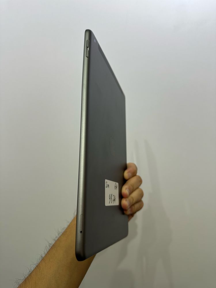 iPad 9, Wi-Fi + Cellular (sim), 64gb, 80%.
