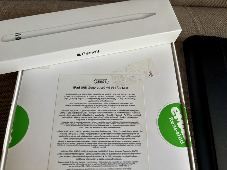 Ipad 9 th cellular 256 GB + Pencil + husa si tastatura